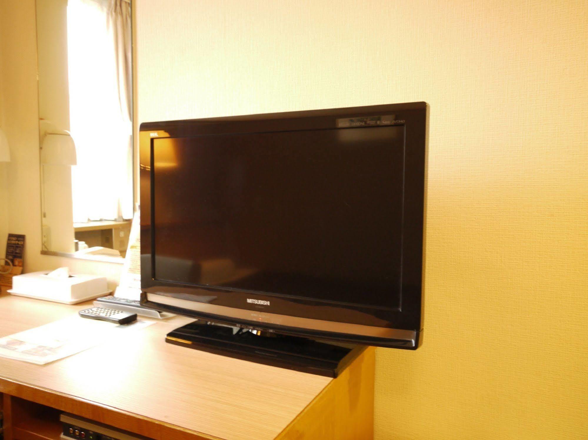 Hotel Route-Inn Tosu Ekimae Екстер'єр фото